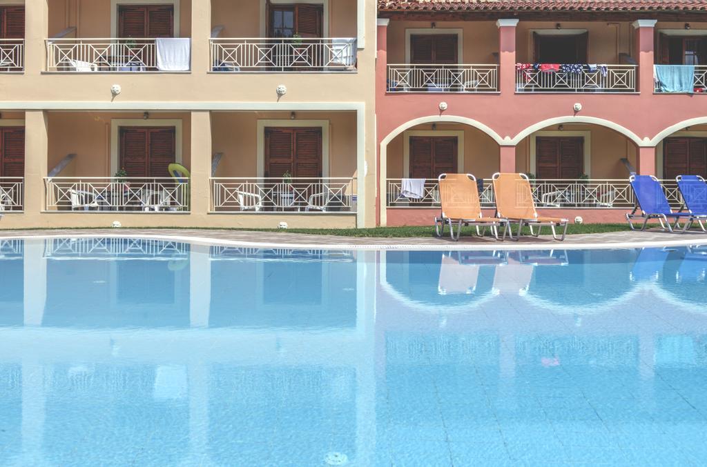 Aronda Apartments Dassia  Zewnętrze zdjęcie