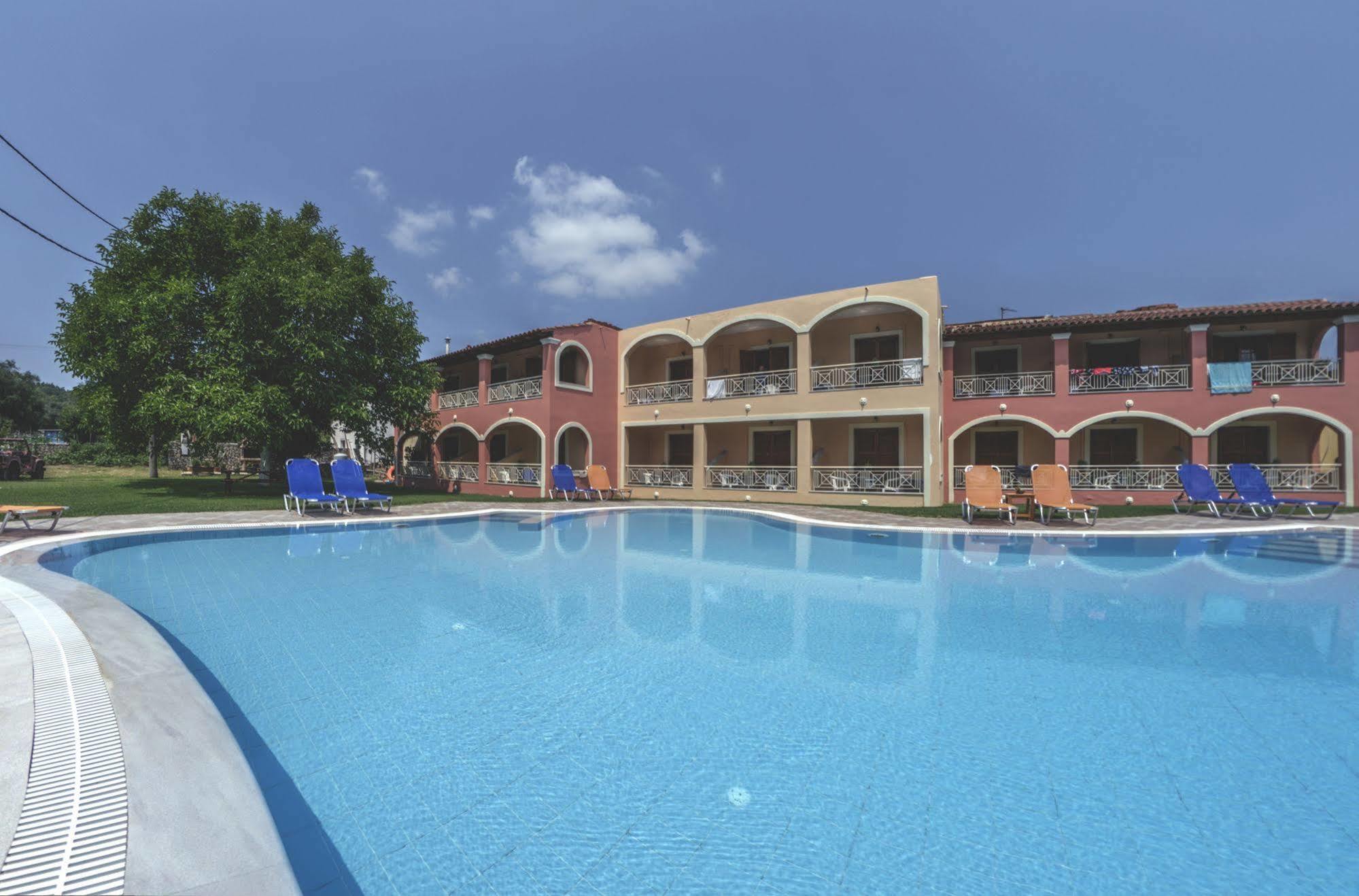 Aronda Apartments Dassia  Zewnętrze zdjęcie